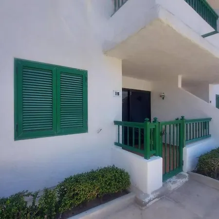 Modern Carolina Puerto Rico *